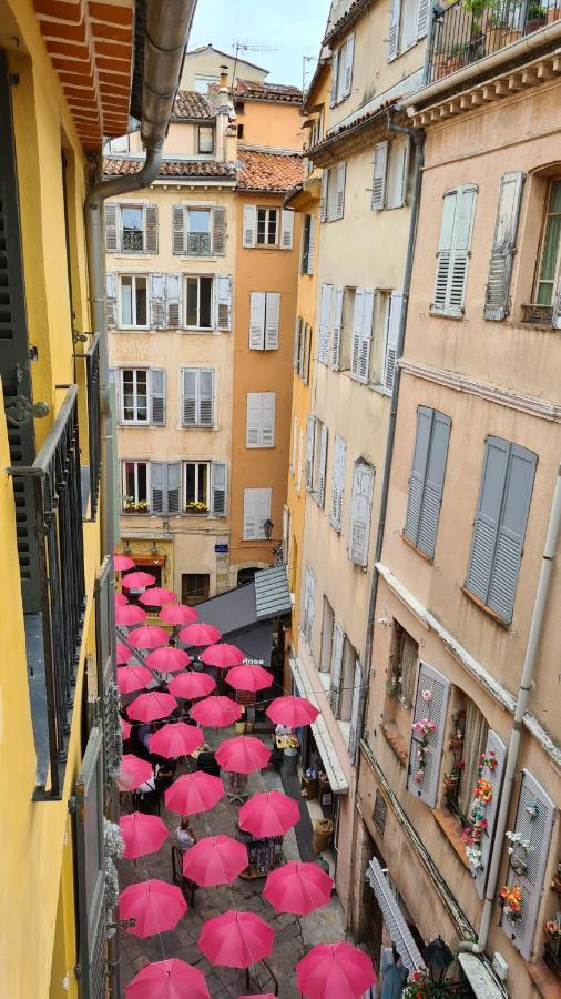 Au Coeur Des Parfumeries Grasse Exteriör bild
