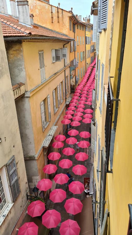 Au Coeur Des Parfumeries Grasse Exteriör bild